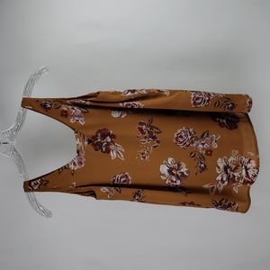 Women's extra small  petite Maurices light brown &  floral print shirt.
